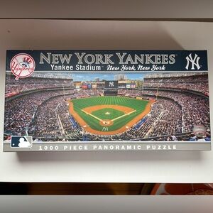 New York Yankees Stadium Panoramic Puzzle - 1000 Pieces